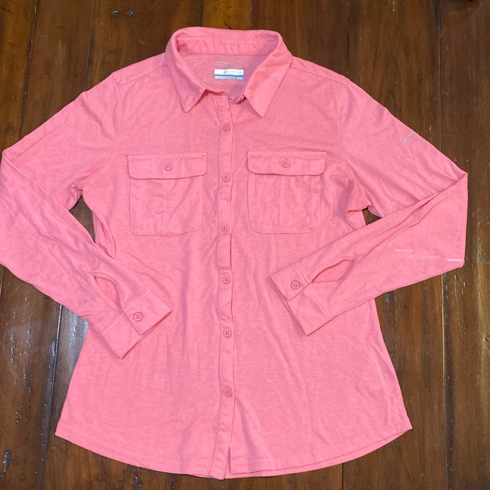 Columbia Omni wick button down long sleeve advanced evaporation women’s top.